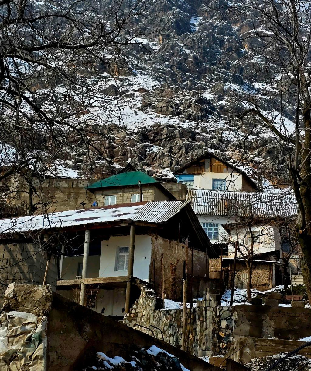 A Winter Walk Above&nbsp;Kharangon